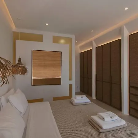 Aqua Pearl Mykonos Villa *